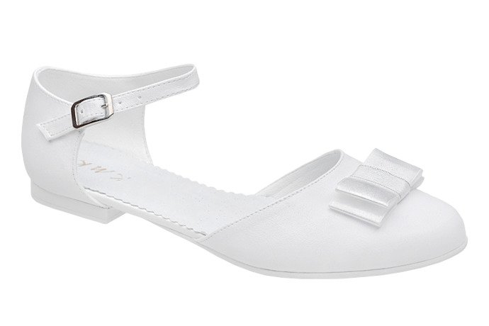 Pantofelki buty komunijne dla dziewczynki KMK 223 Białe